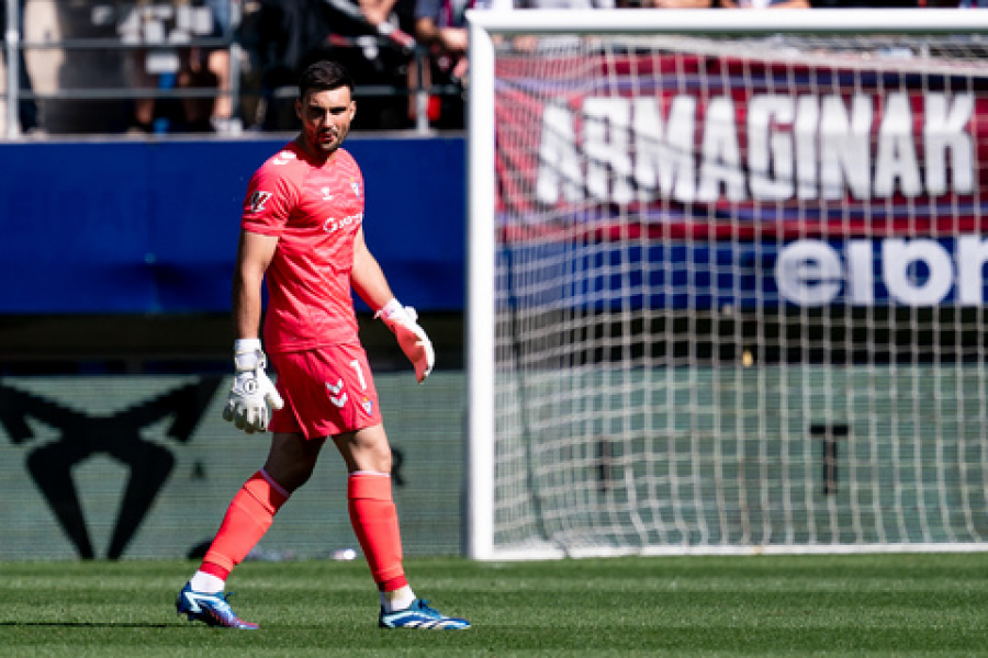 El Eibar traspasa al guardameta brasileño Fuzato al Vasco de Gama