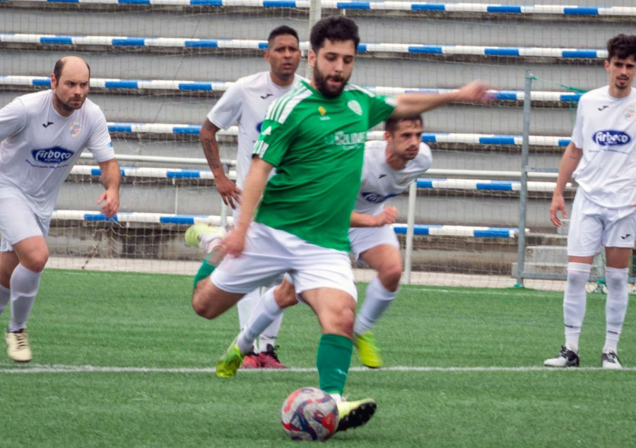 Dieguito: “Mi familia es de Teixeiro y me hacía mucha ilusión jugar allí”