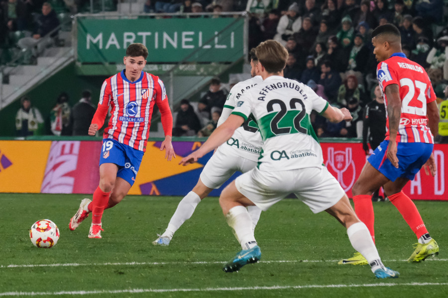 El Atlético lo hace fácil ante un Elche desconocido (0-4)