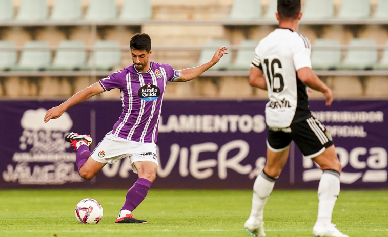 César de la Hoz, primer fichaje de invierno del Real Oviedo