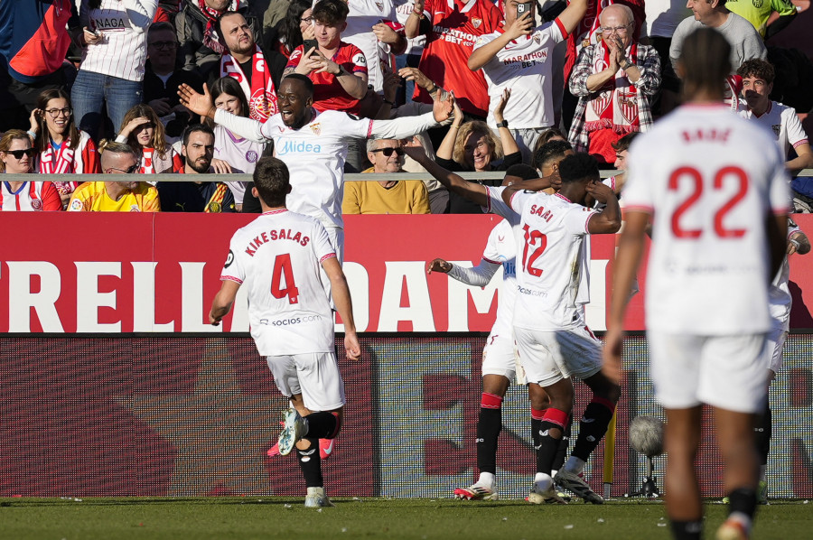 El Sevilla asalta Girona con un gol de Lukebakio en el 88' (1-2)