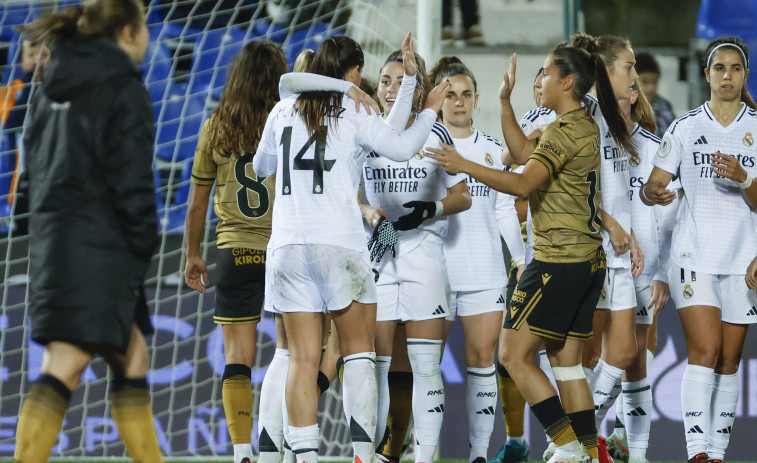 El Real Madrid logra su primera final de Supercopa al ritmo de Caicedo (3-2)