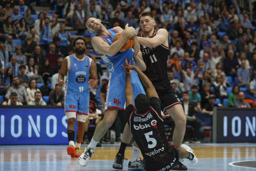 El Breogán coge aire y alarga las dudas del Bilbao Basket (76-71)