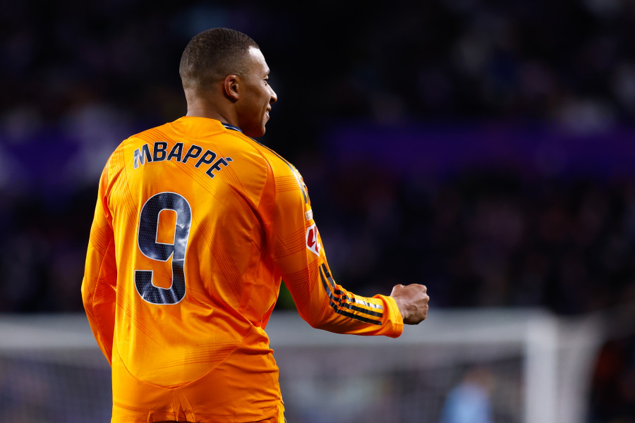 Kylian Mbappé asienta al Real Madrid en el liderato (0-3)