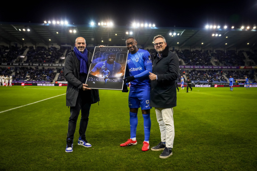 Mujaid cumple cien partidos en el Genk, líder de la liga belga