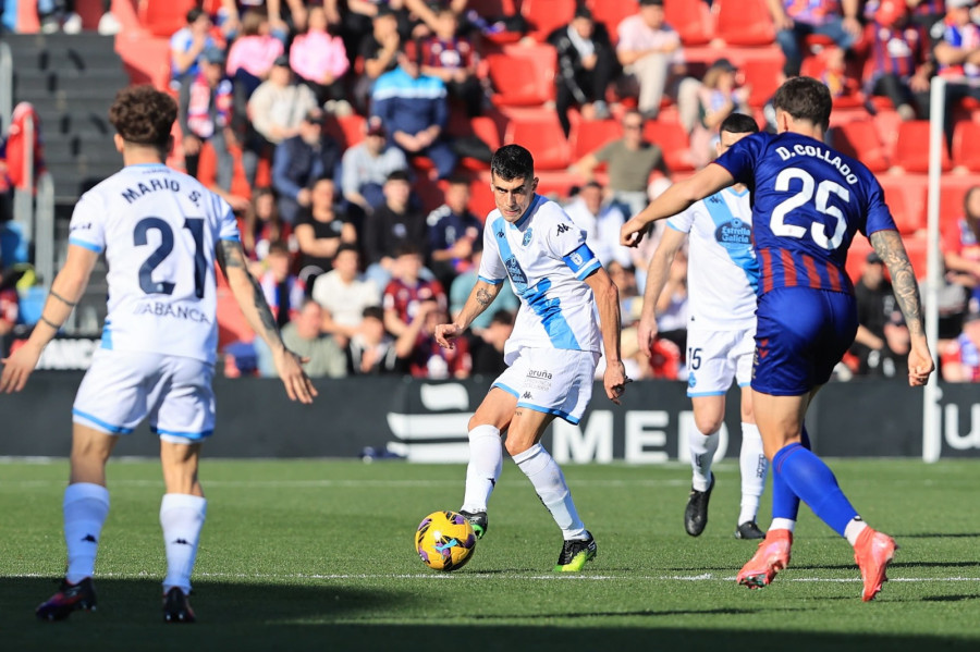 El Eldense baja al Dépor de la nube (2-0)