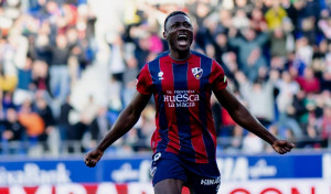 Amenaza para el Dépor, Patrick Soko, el ‘killer’ que ya es talismán para el Huesca